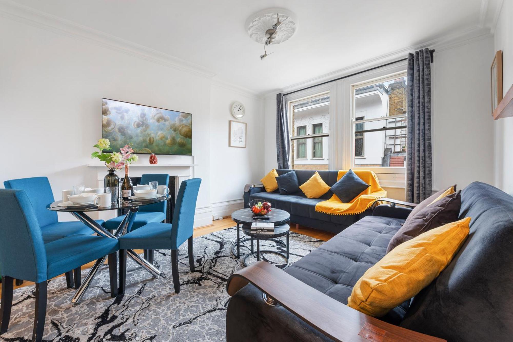Apartment Modern Living In The Heart Of Covent Garden! No Lift 6Bc London